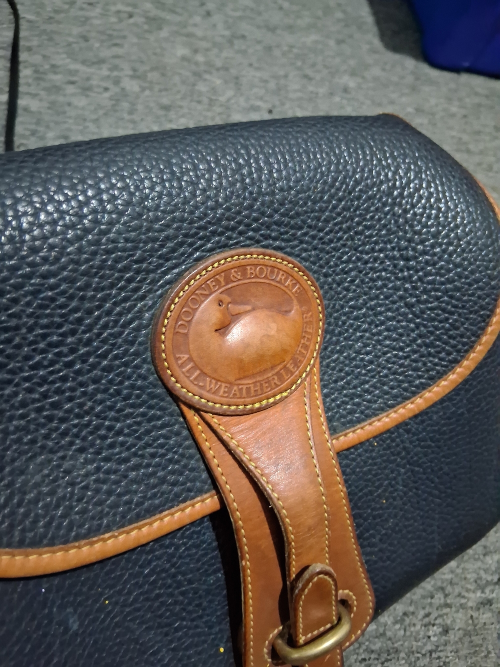 Dooney & Bourke Navy Pebbled Leather Crossbody Bag with Brown Trim - Picture 3 of 4